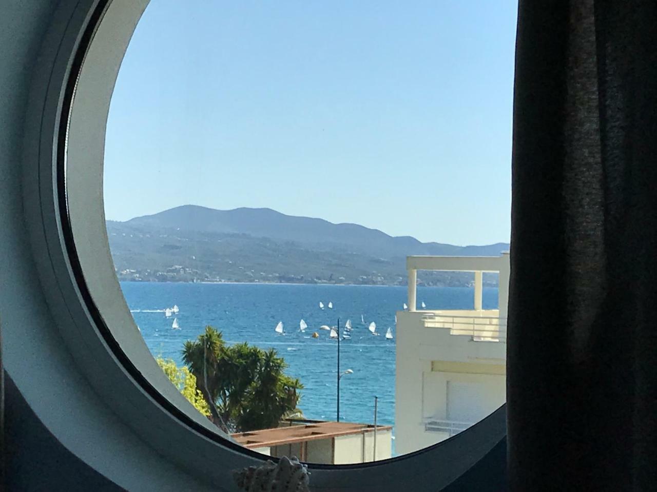 Tg Kalamata Beach Studio With Sea View Terrace Apartamento Exterior foto